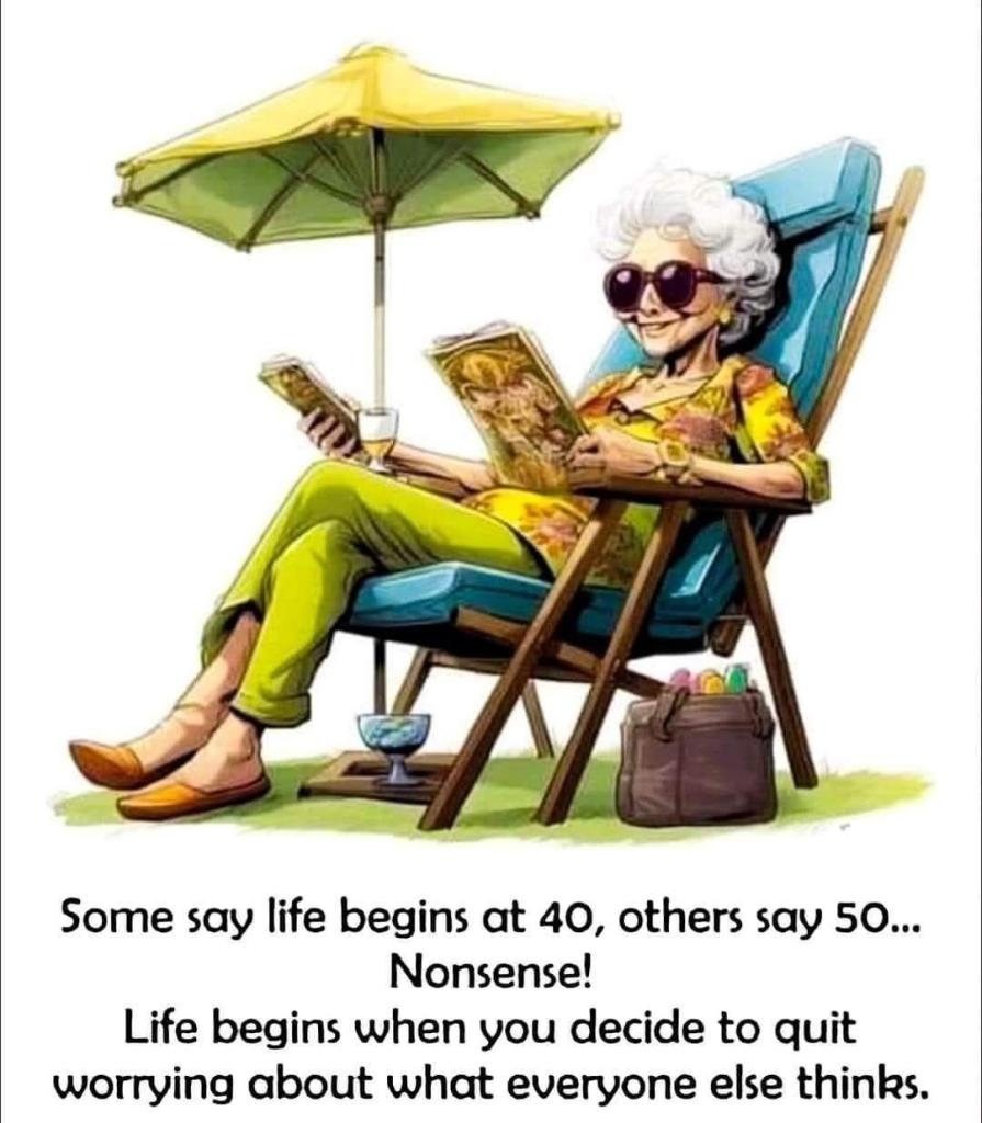 20 Fantastic Jokes About The Struggles of Old Ladies In Daily Life 4 image 494