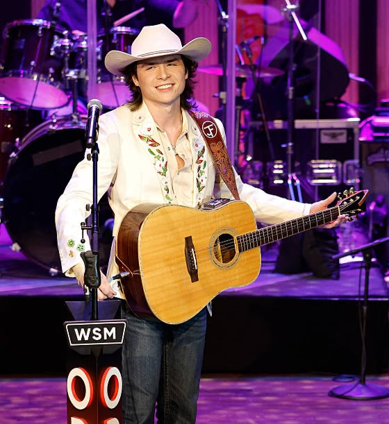 The Inspiring Story of John Foster’s Life About His Success As Country Music 11 image 1072