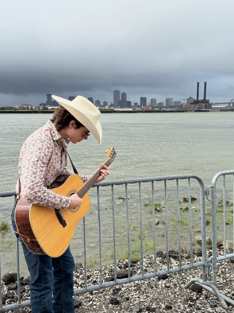 20 Images Shows John Foster’s Country Music Life Full of Passion and Promise 10 image 1094