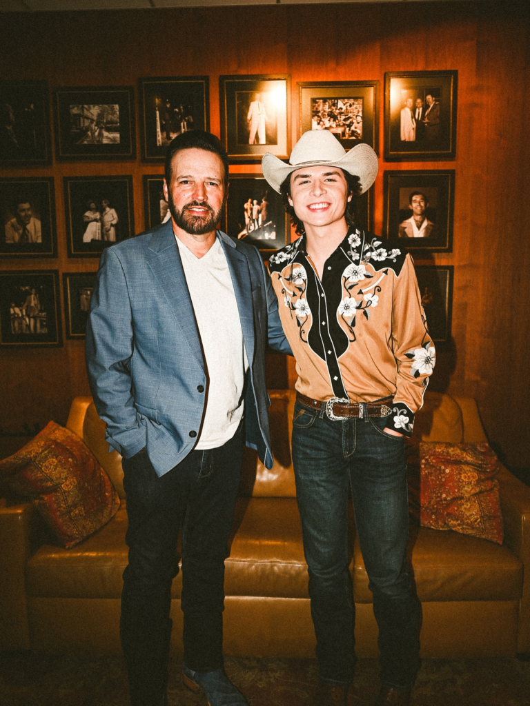 20 Images Shows John Foster’s Country Music Life Full of Passion and Promise 16 image 1100