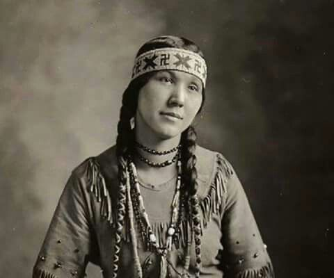 20 Pictures Presents The Role of Women in Cherokee History and Development 21 image 558